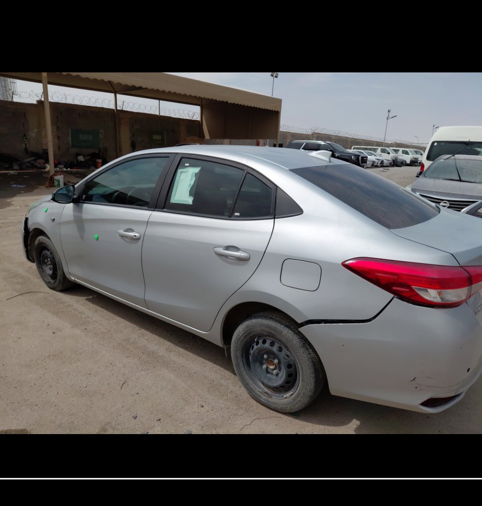 Toyota Yaris  Y 2021 image