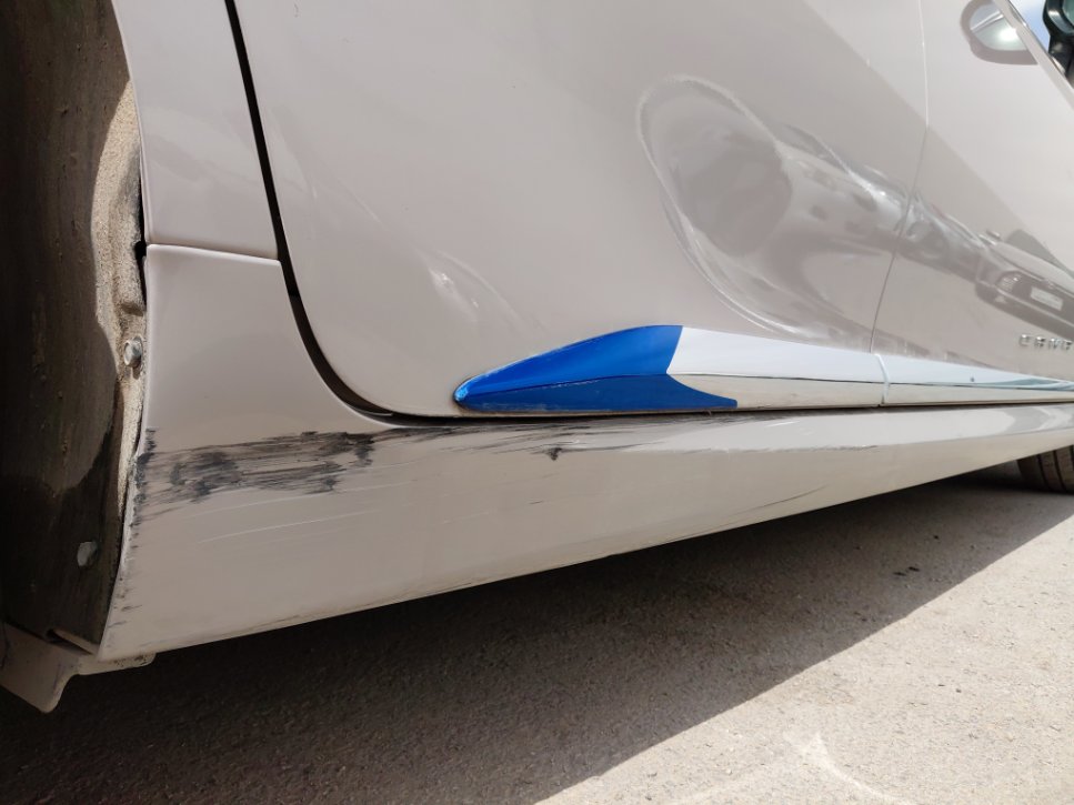 Toyota Camry GLE HEV 2020 image