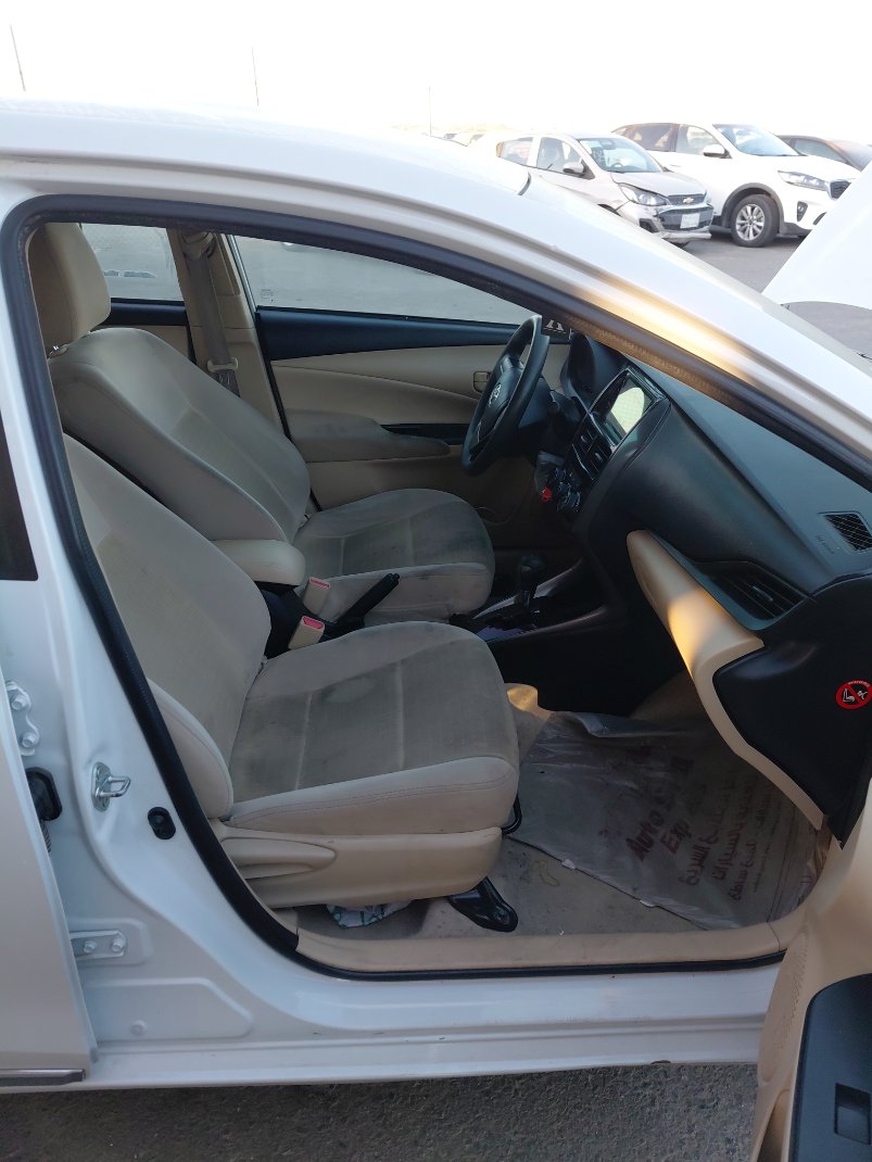 Toyota Yaris Y PLUS 2022 image