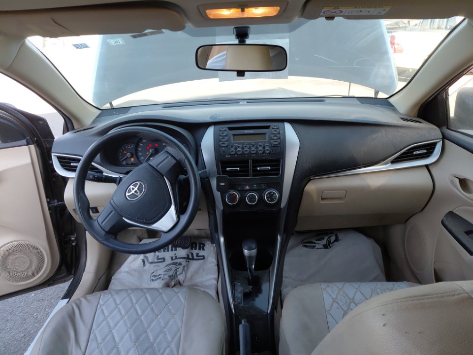 Toyota Yaris Y FLT 2020 image