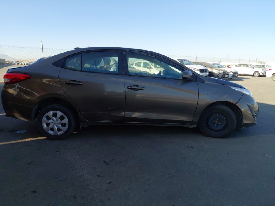 Toyota Yaris Y FLT 2020 image