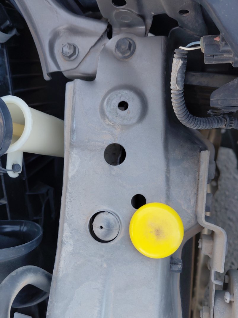 Toyota Yaris Y FLT 2020 image