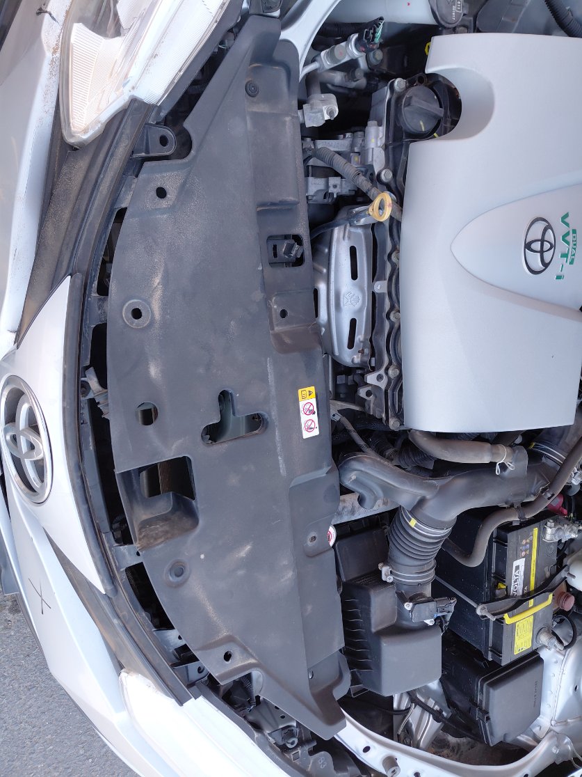 Toyota Yaris  Y PLUS  2020 image