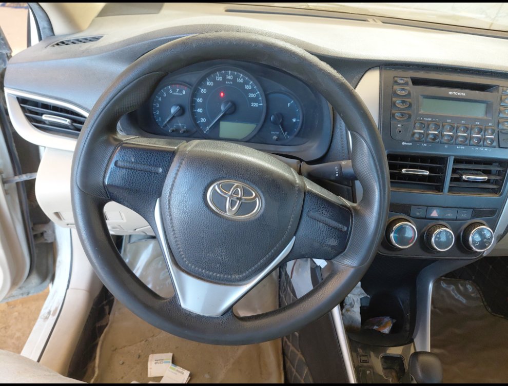 تويوتا يارس Y 2019 image