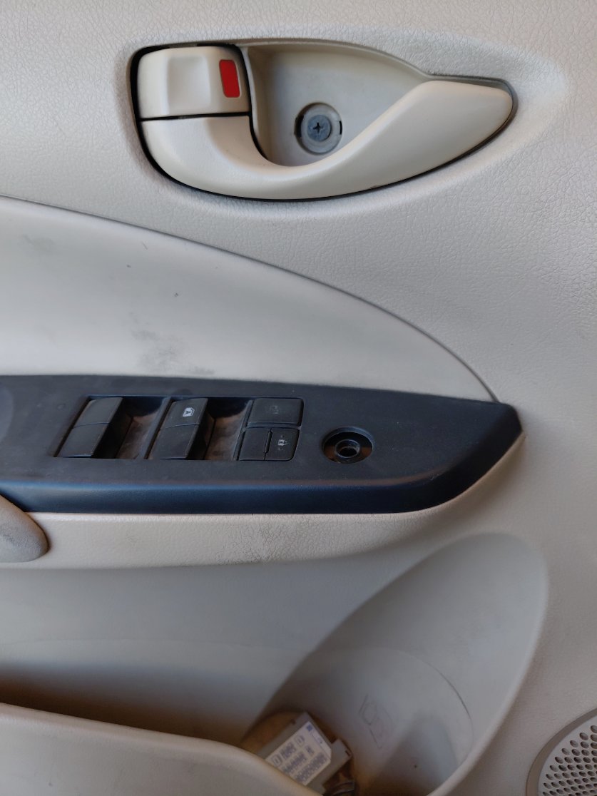 تويوتا يارس Y 2019 image