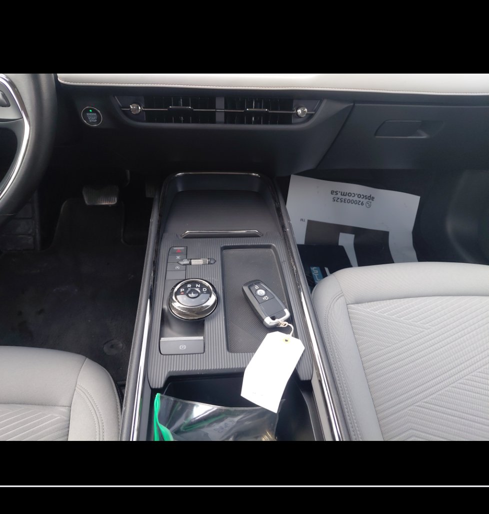 Ford Taurus  2023 image