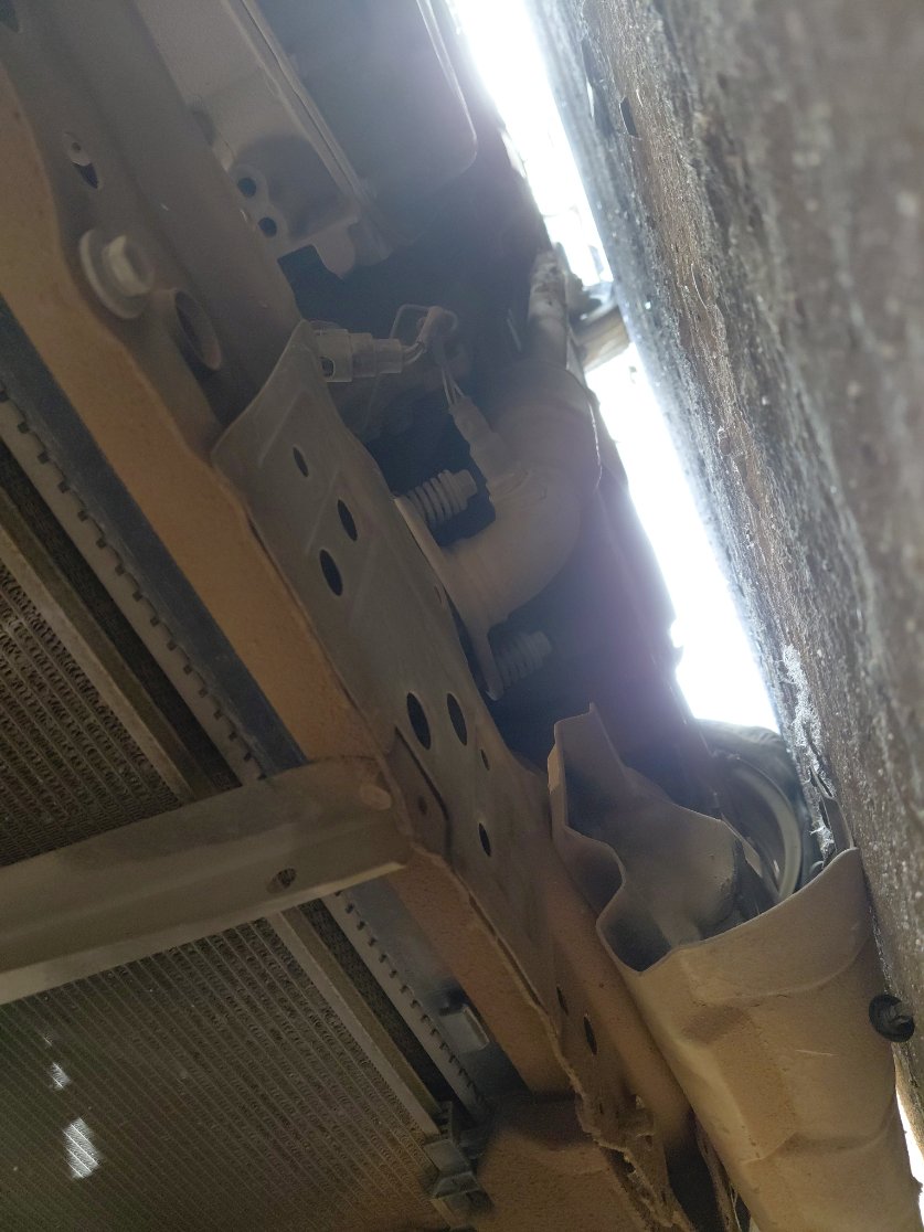 تويوتا يارس Y 2019 image