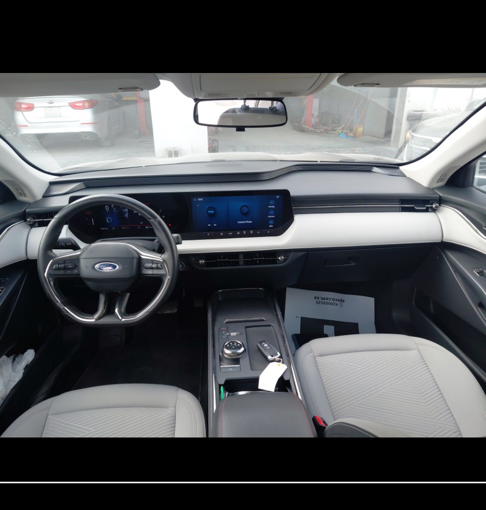 Ford Taurus  2023 image