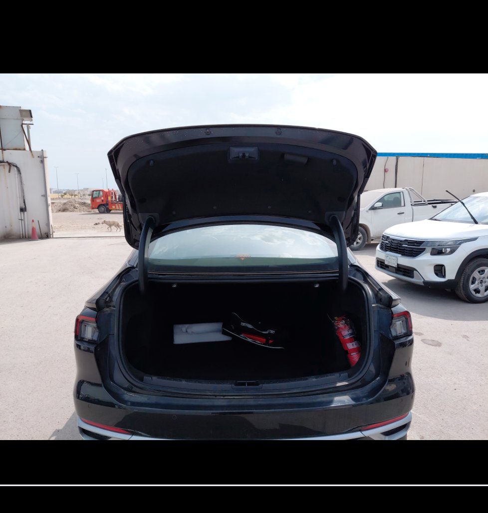 Ford Taurus  2023 image