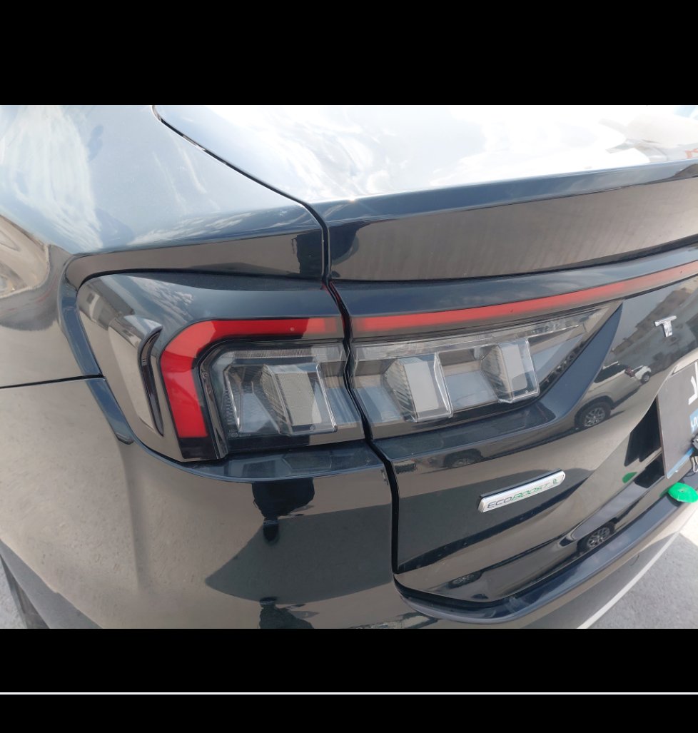 Ford Taurus  2023 image