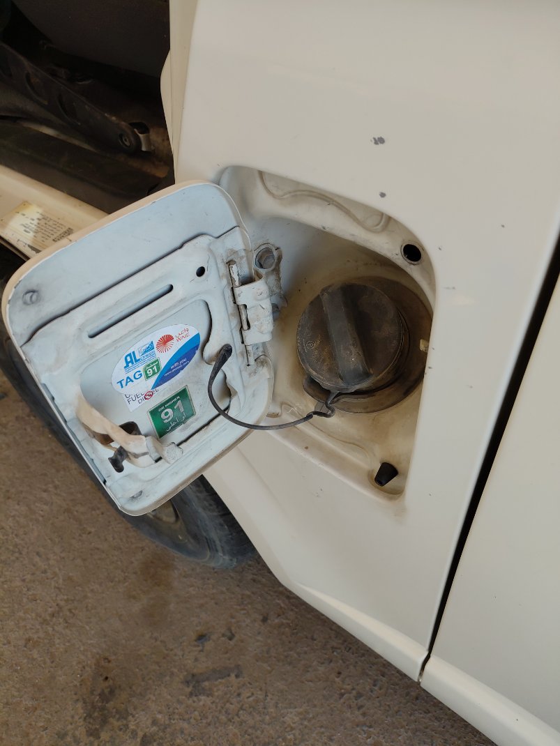 Toyota Hiace Van اساسي 2018 image