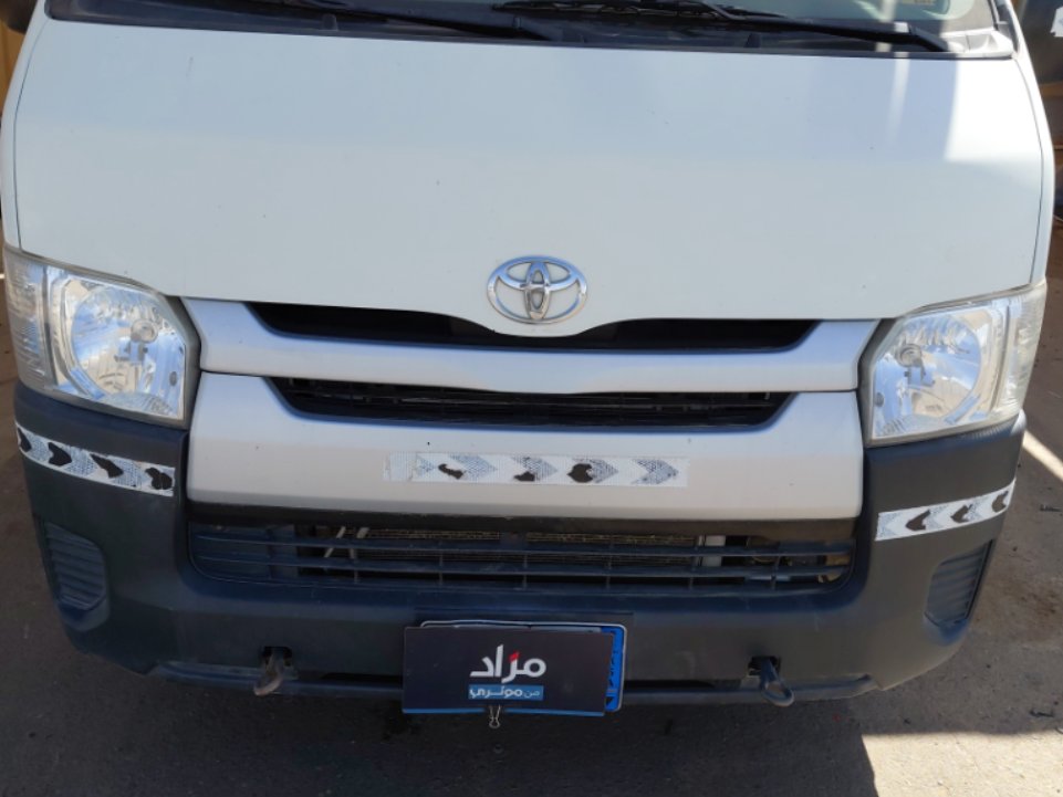 Toyota Hiace Van اساسي 2018 image
