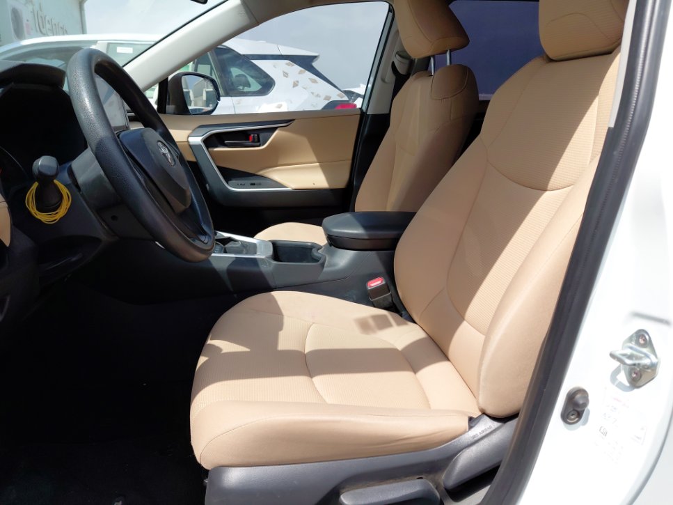 Toyota RAV4  2024 image