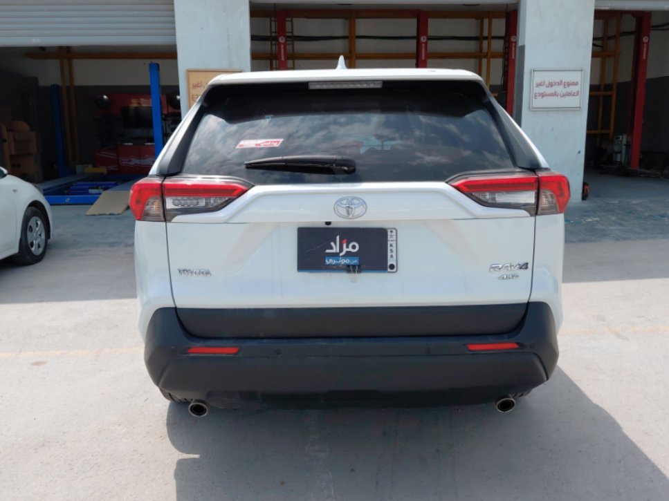 Toyota RAV4  2024 image