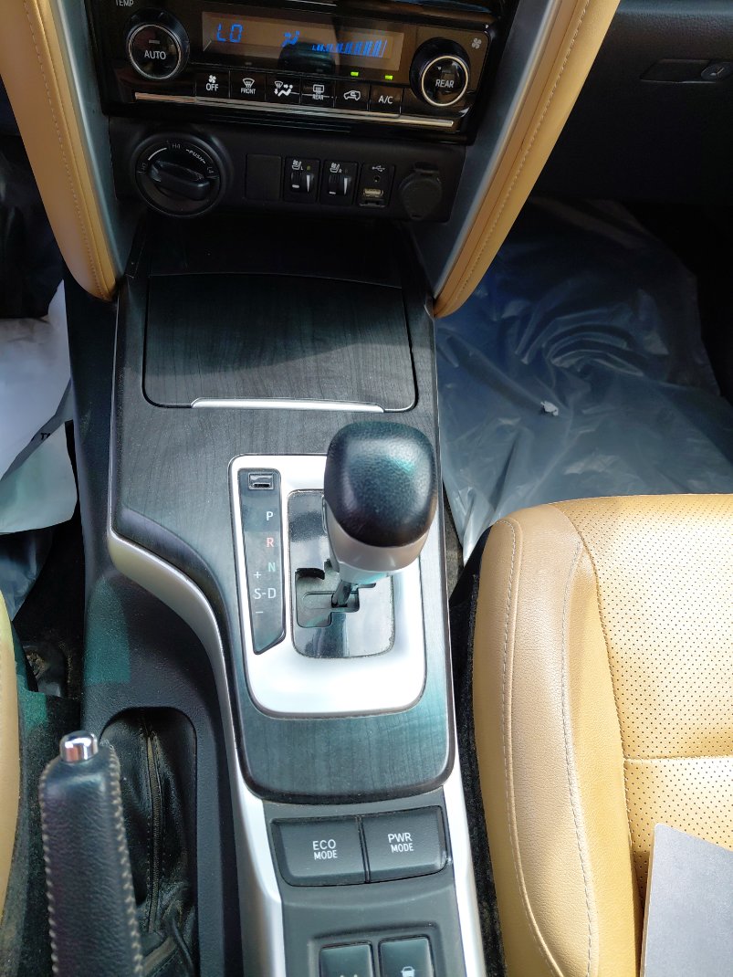 Toyota Fortuner VX 2020 image