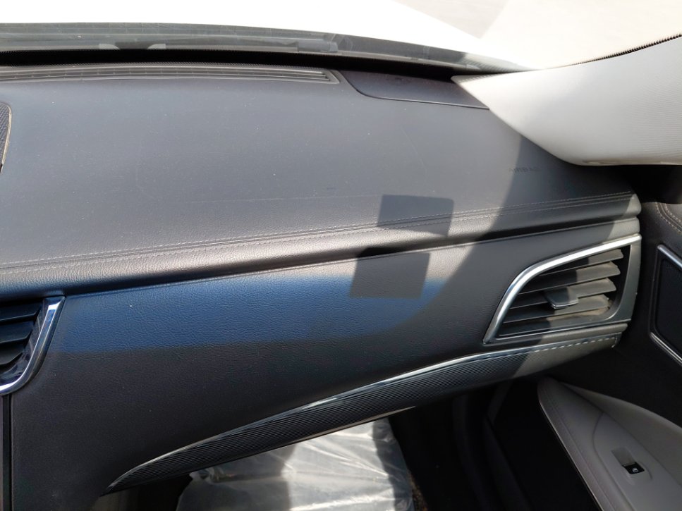 Ford Taurus  2022 image