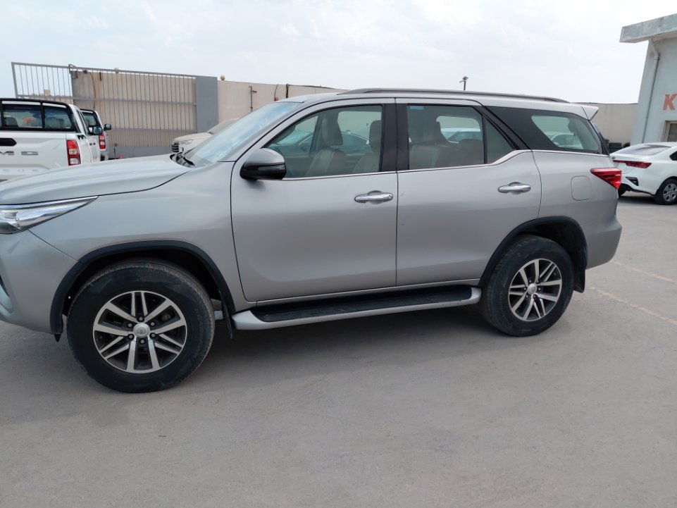 Toyota Fortuner VX 2020 image