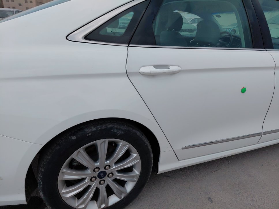 Ford Taurus  2022 image