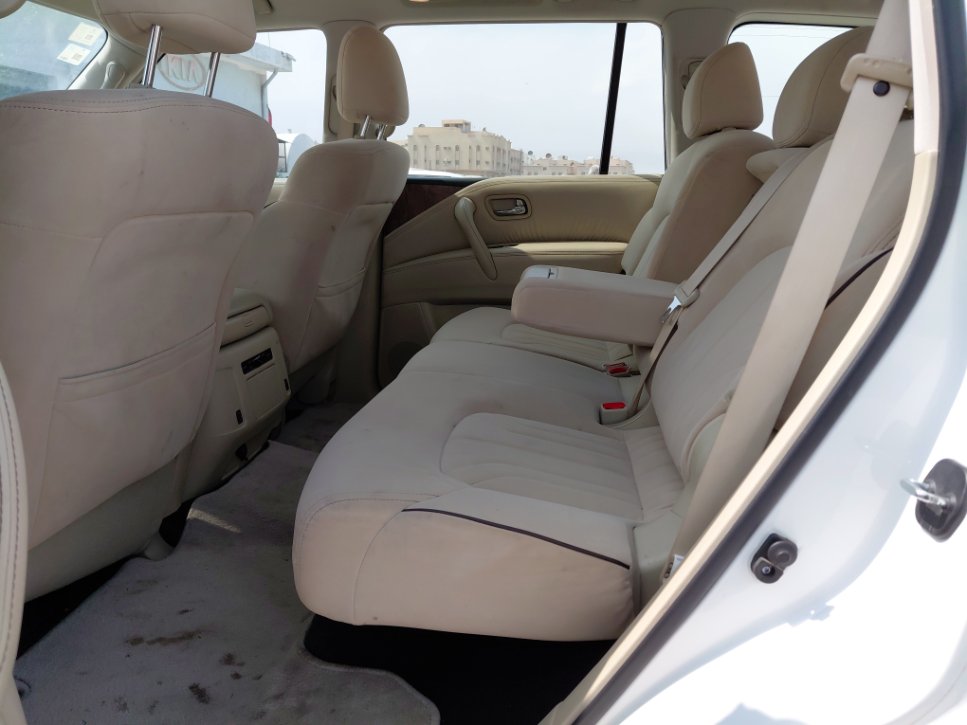 Nissan Patrol بلاتينيوم 2021 image