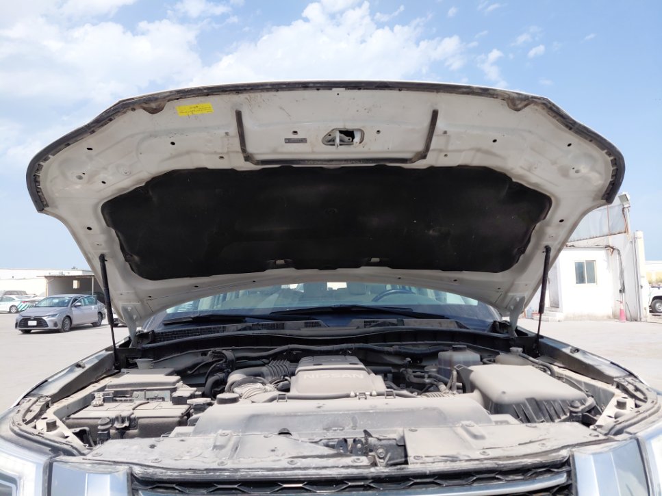 Nissan Patrol بلاتينيوم 2021 image