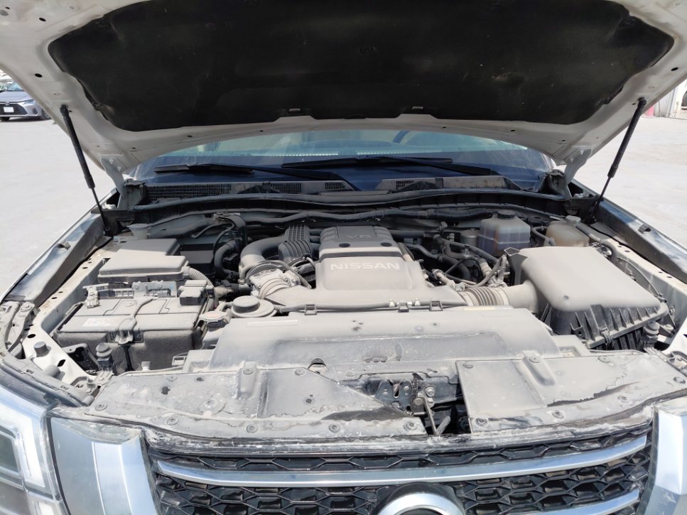 Nissan Patrol بلاتينيوم 2021 image