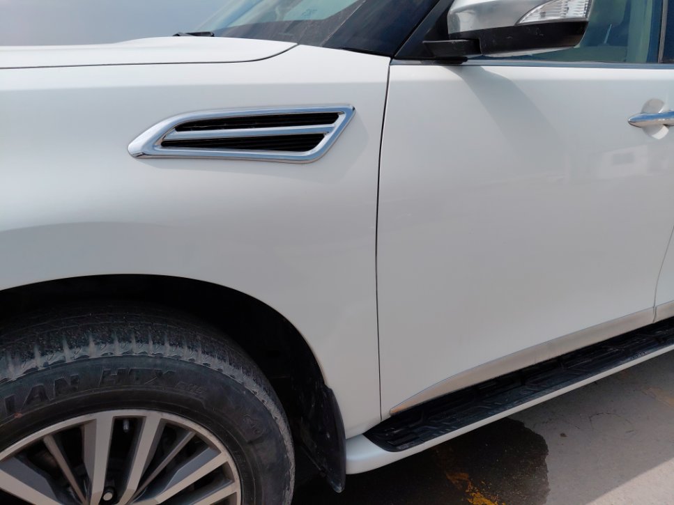 Nissan Patrol بلاتينيوم 2021 image