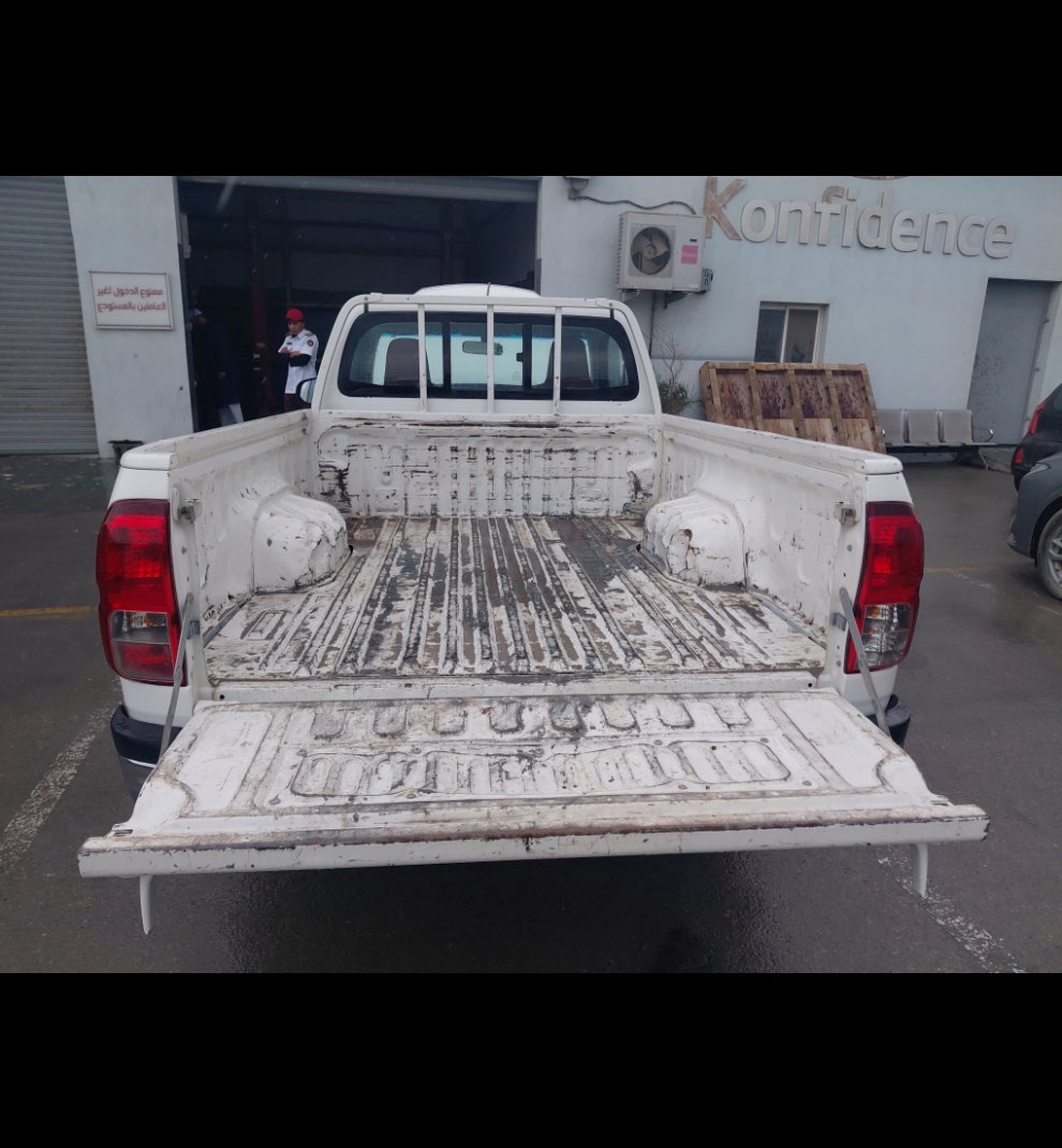 Toyota Hilux  2022 image