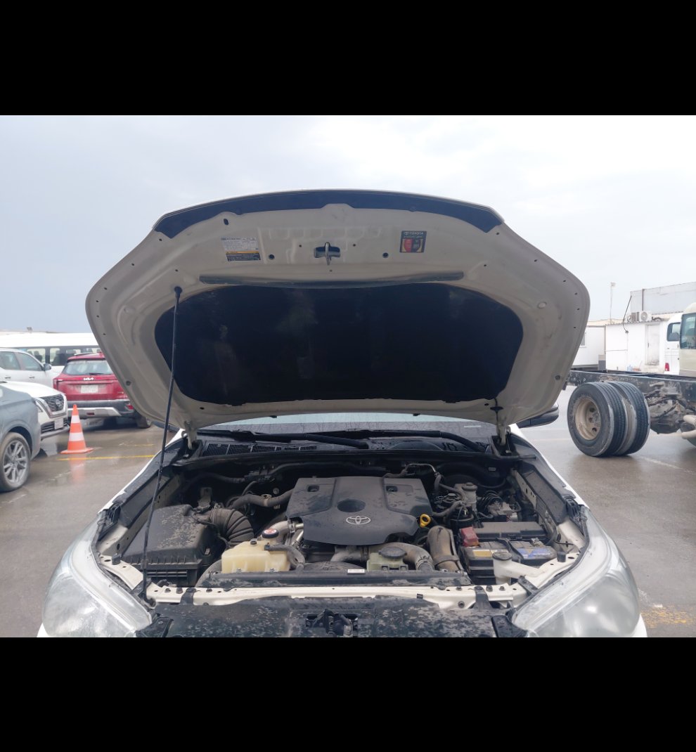 Toyota Hilux  2022 image