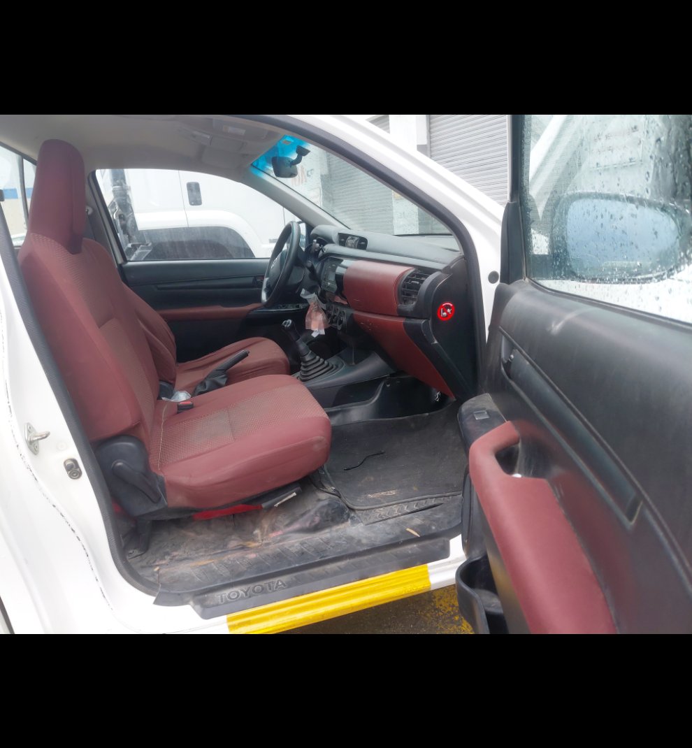 Toyota Hilux  2022 image