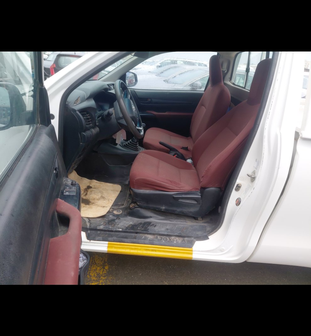 Toyota Hilux  2022 image