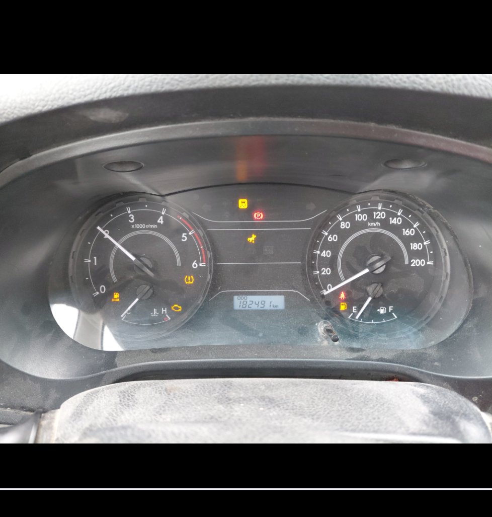 Toyota Hilux  2021 image