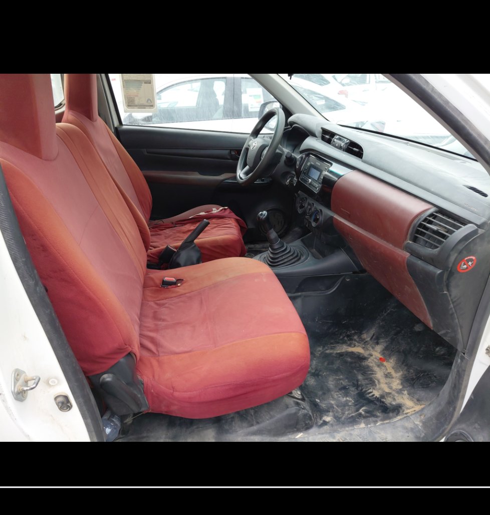 Toyota Hilux  2021 image