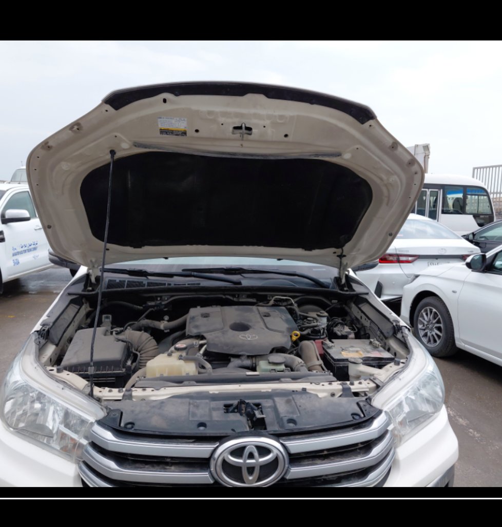 Toyota Hilux  2021 image