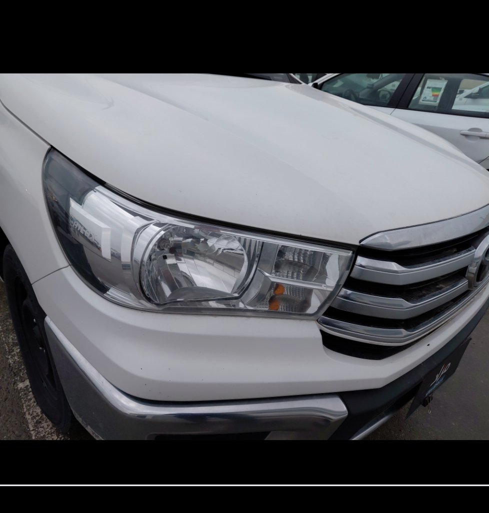 Toyota Hilux  2021 image