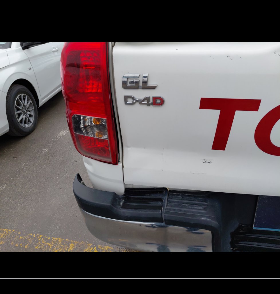 Toyota Hilux  2021 image