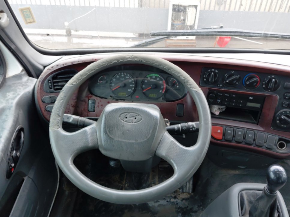 Hyundai County  2016 image