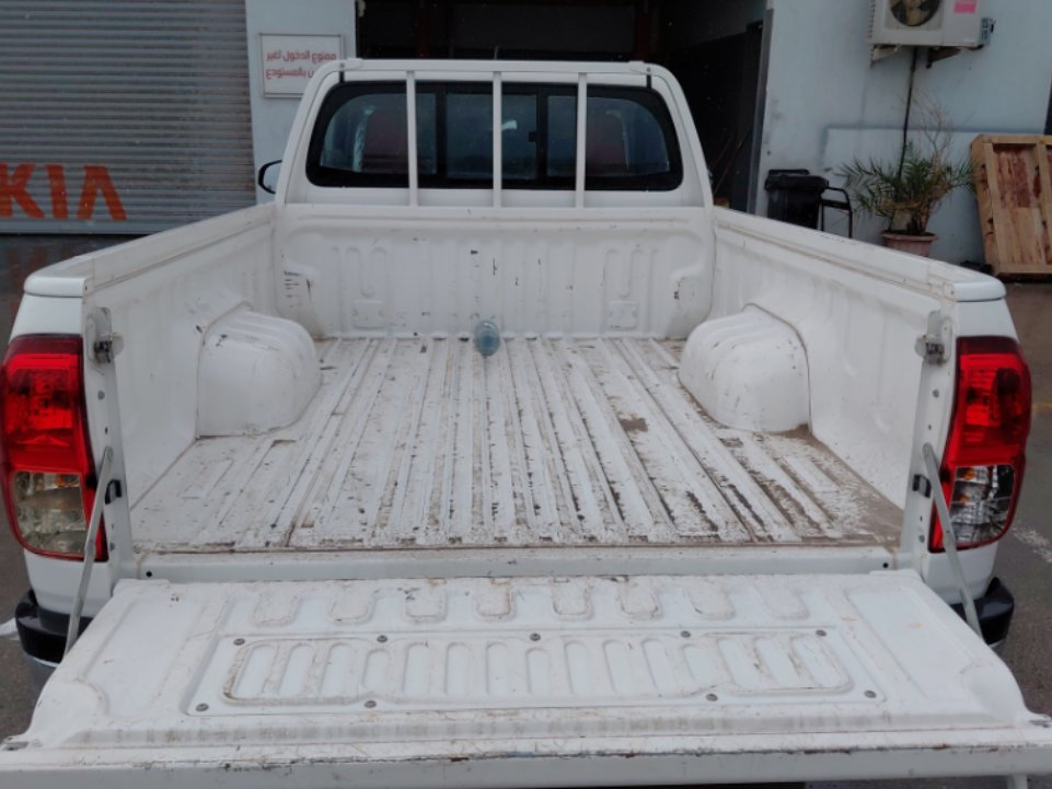 Toyota Hilux  2021 image