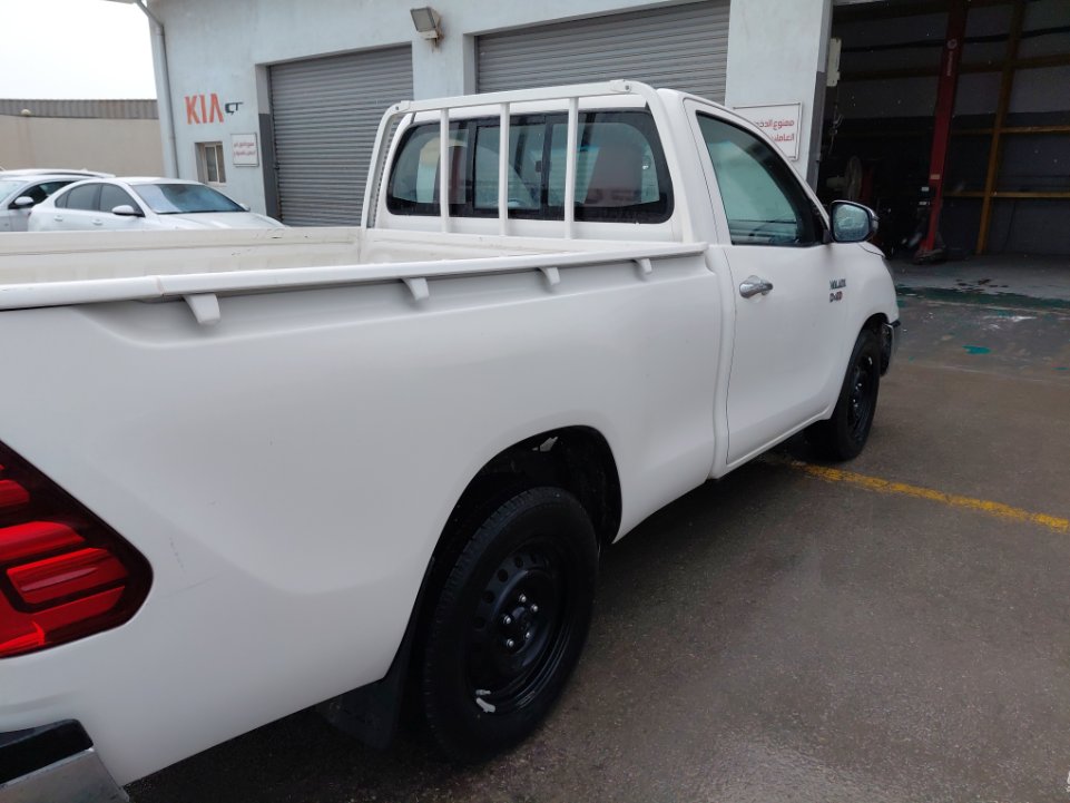 Toyota Hilux  2021 image