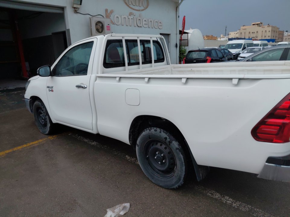 Toyota Hilux  2021 image