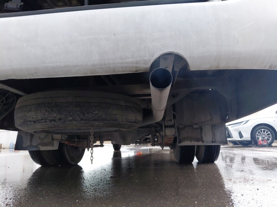 Hyundai County  2016 image