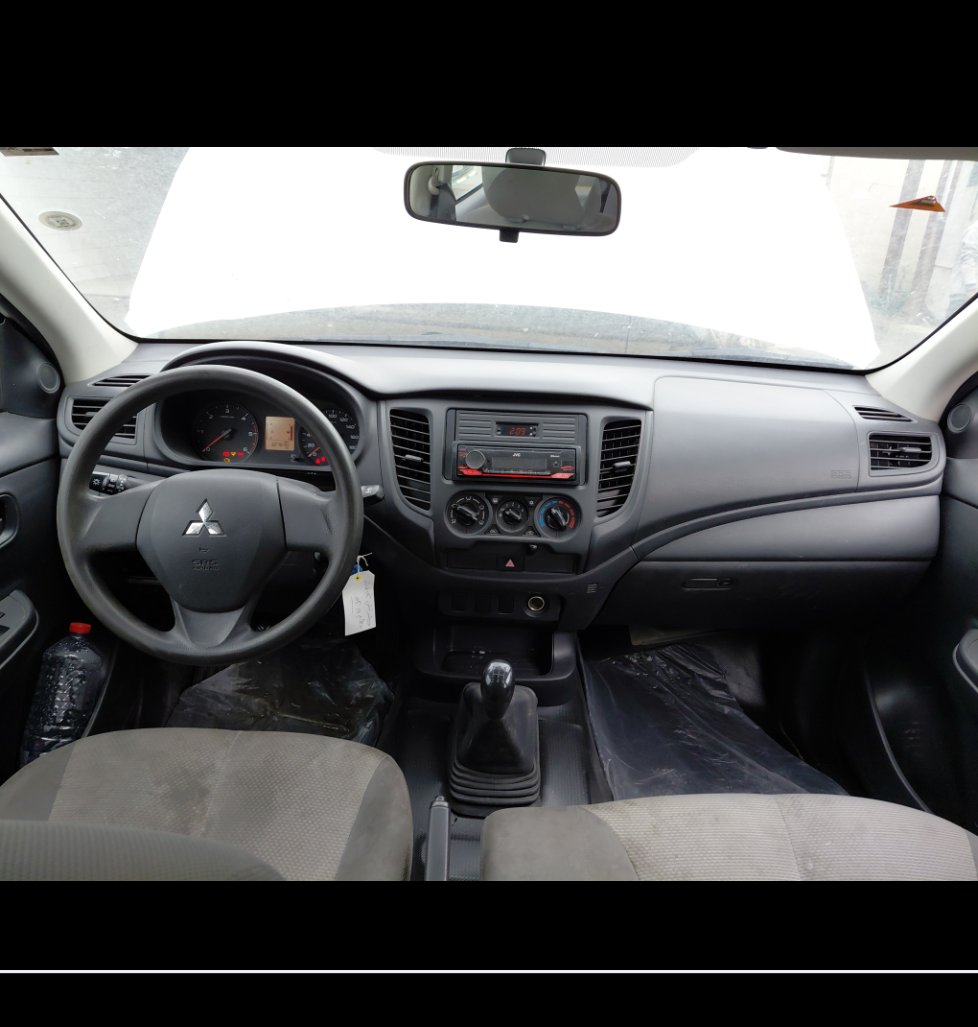 ميتسوبيشي L200  2023 image