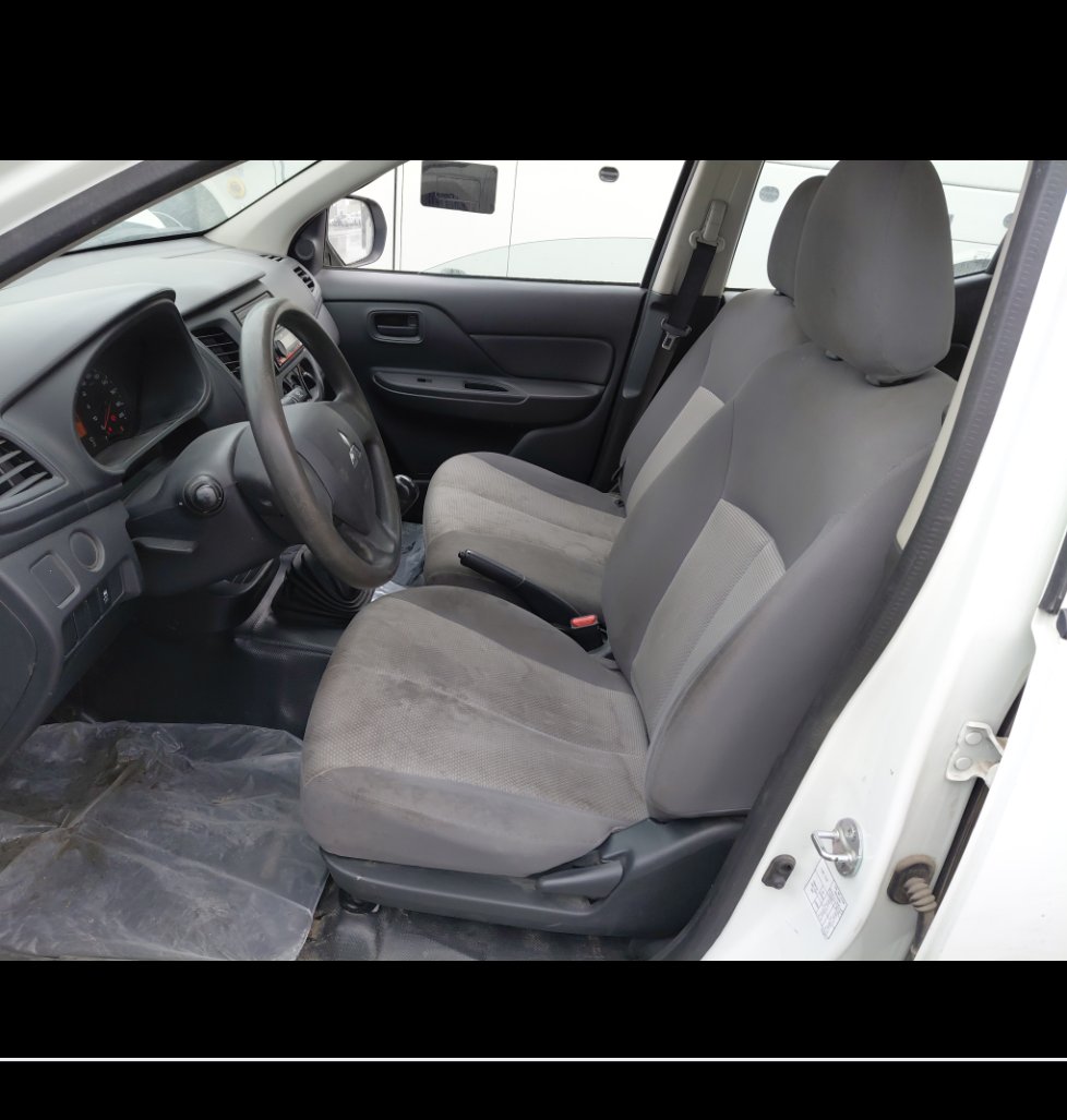 ميتسوبيشي L200  2023 image