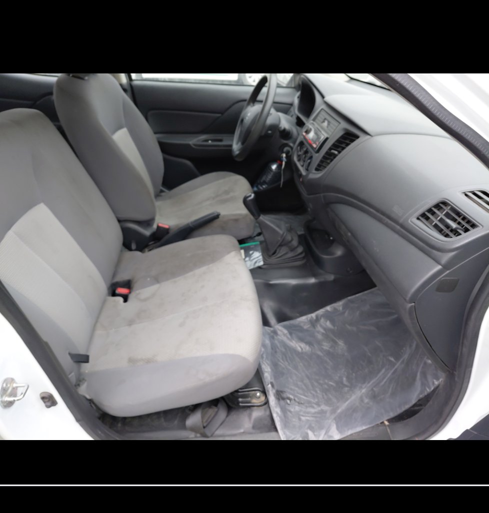 ميتسوبيشي L200  2023 image