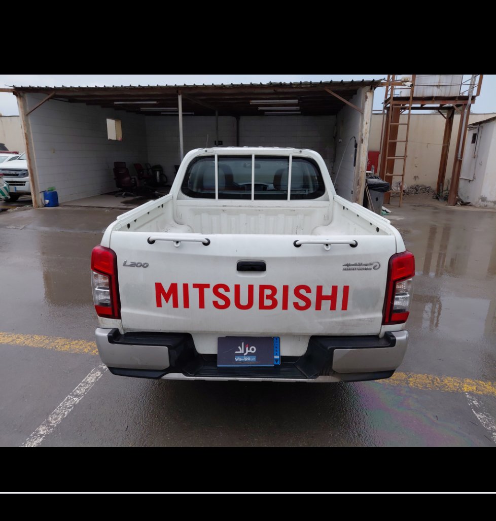 ميتسوبيشي L200  2023 image