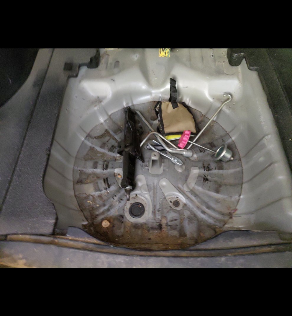 Toyota Yaris Y FLT 2021 image