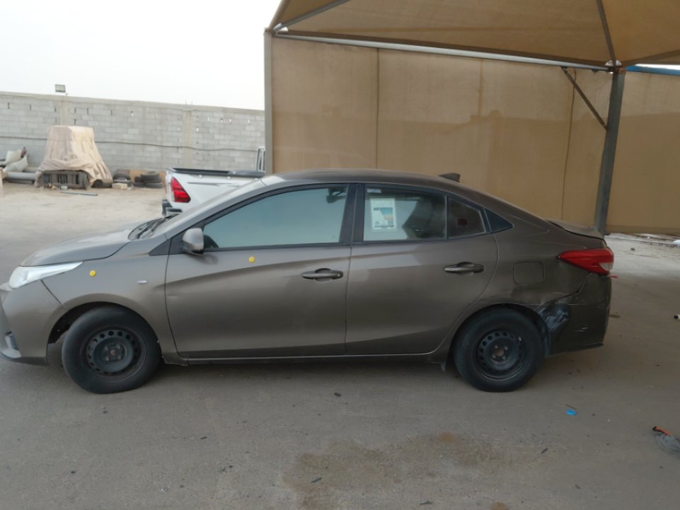 Toyota Yaris Y FLT 2021 image