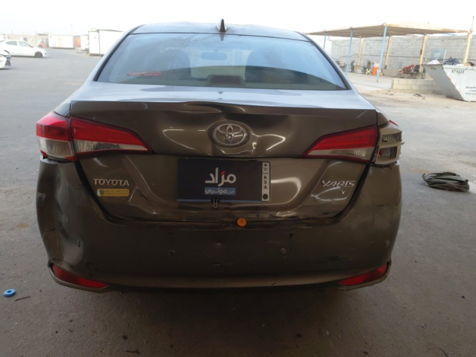 Toyota Yaris Y FLT 2021 image