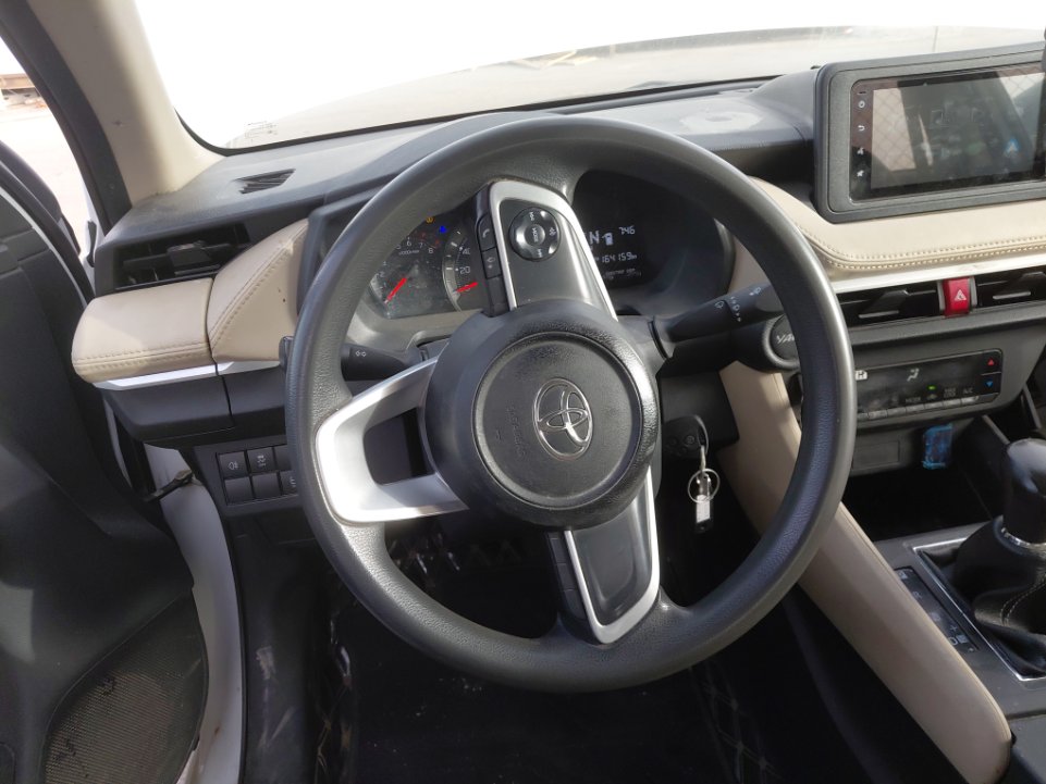 Toyota Yaris Y 2024 image