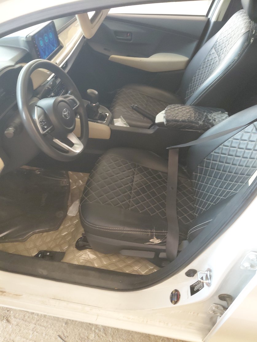 Toyota Yaris Y 2023 image