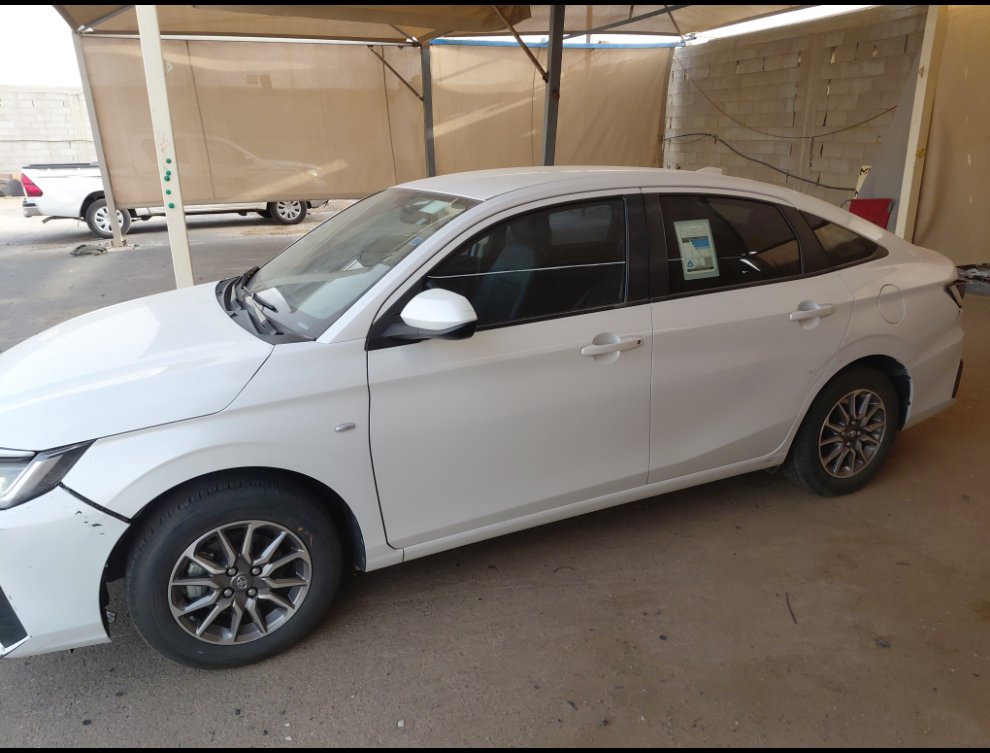 Toyota Yaris Y 2023 image